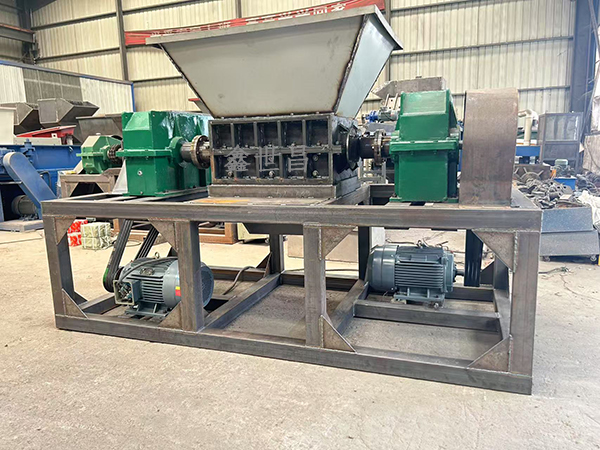 双轴撕碎机的结构原理